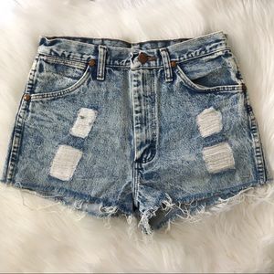 Wrangler high-waisted shorts